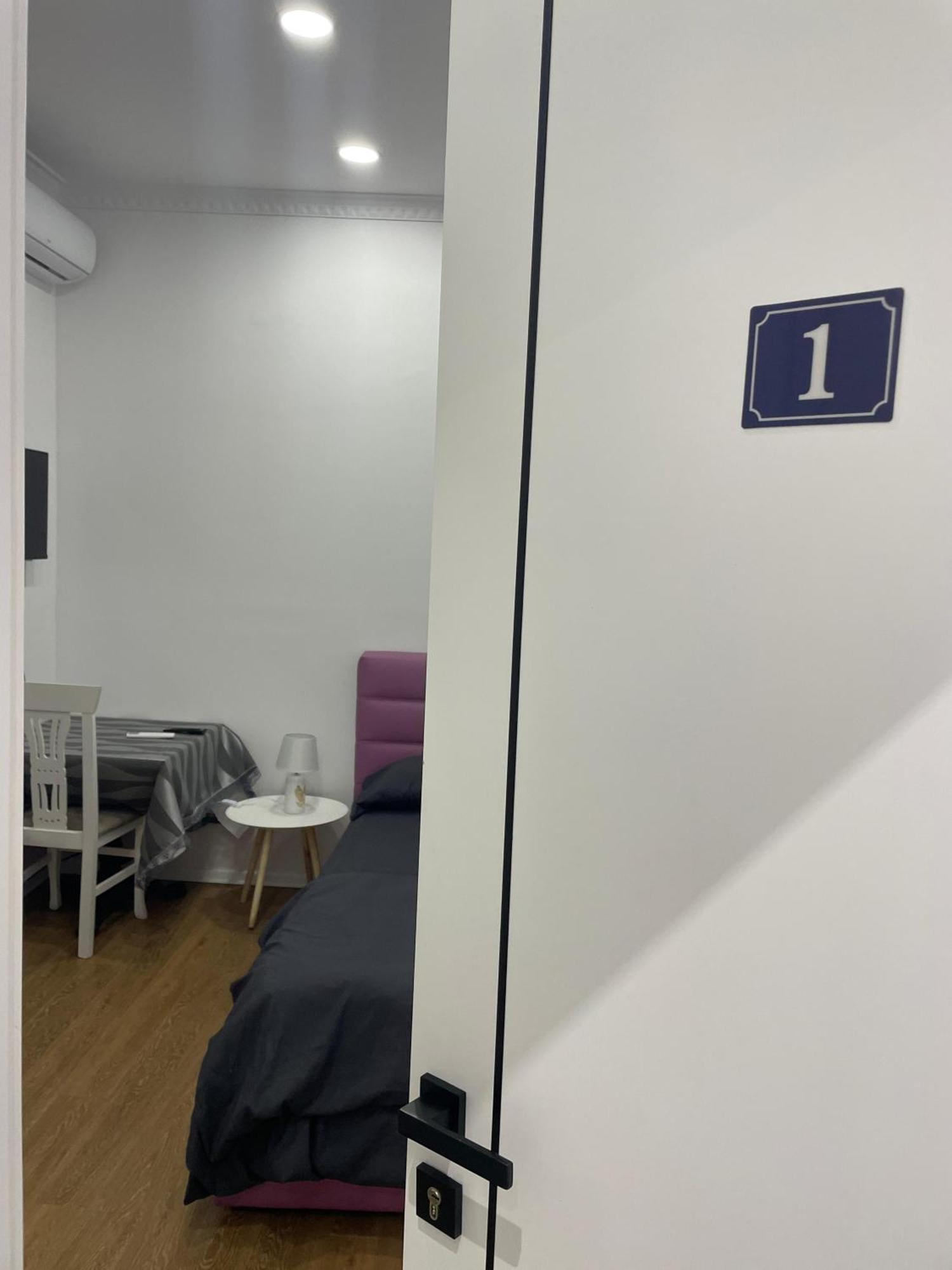 Suite Dolce Vita Tirana Buitenkant foto